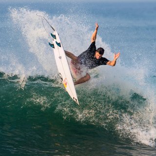 FUTURES Thruster Fin Set Jack Robinson M Honeycomb