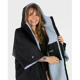 DRYROBE Advance Short Sleeve Schwarz Grau Camo L